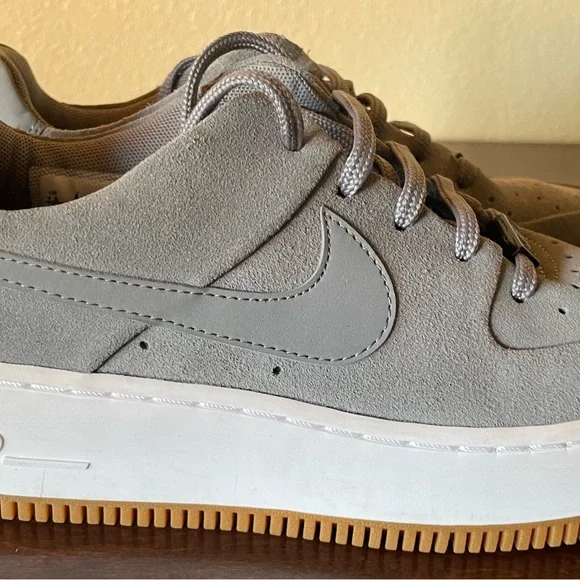 Nike Air Force 1 Sage Low Cool Gray White - Picture 2 of 6